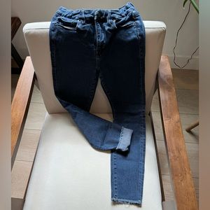 Good American dark wash skinny jeans